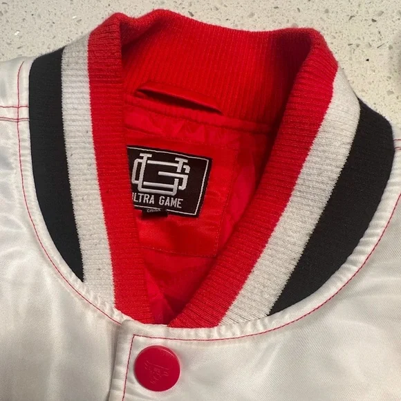 NBA Chicago Bulls Bomber Varsity Jacket - Picture 11 of 14